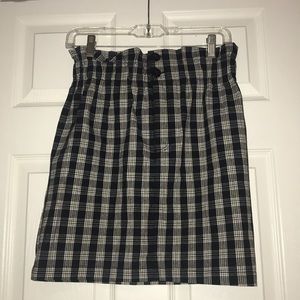 Yellow and black plaid skirt with buttons